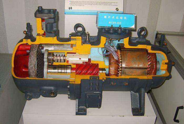 �ݗU���s�C